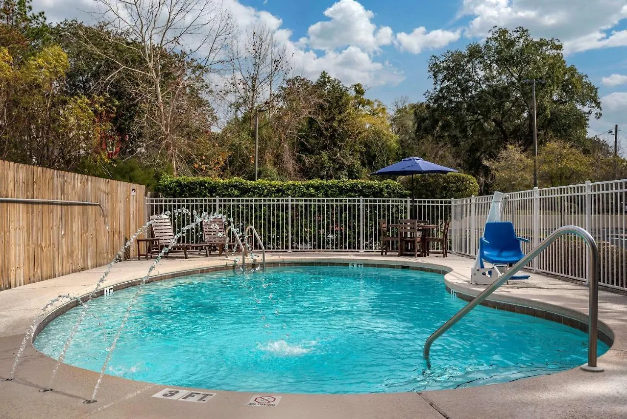 Comfort Suites Niceville Near Eglin Air Force Base