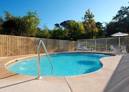 Comfort Suites Niceville Near Eglin Air Force Base 3*,